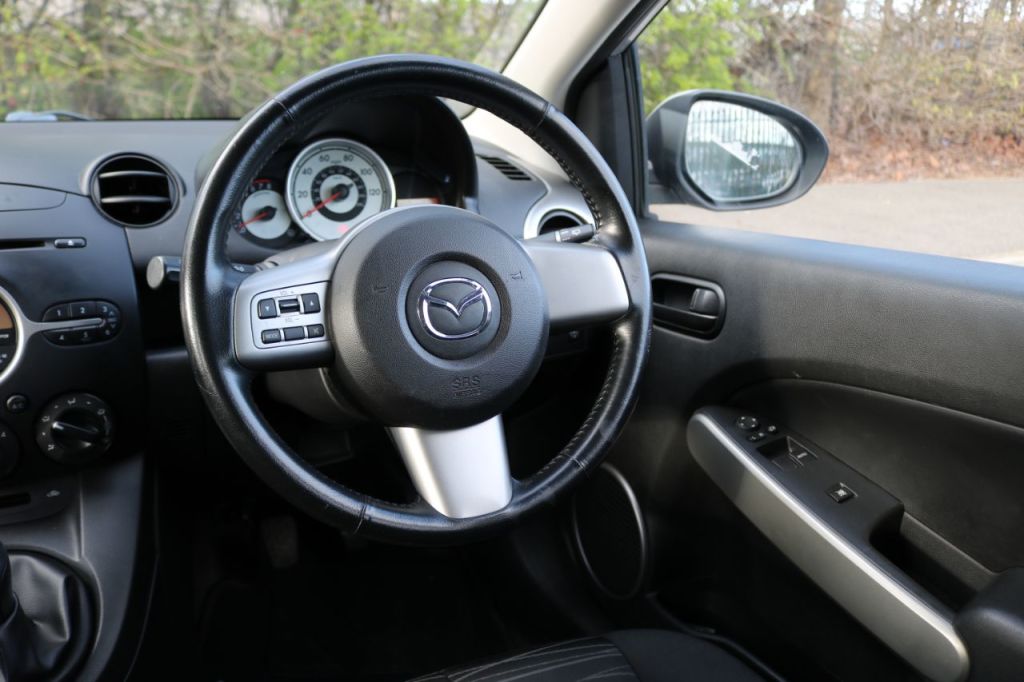 Used Mazda Mazda2 2008 for sale - 77850498: Photo 15