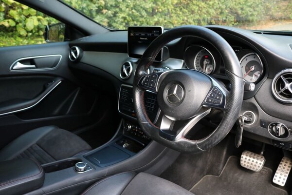 Used Mercedes-Benz GLA 2015 for sale - 75585943: Photo 10