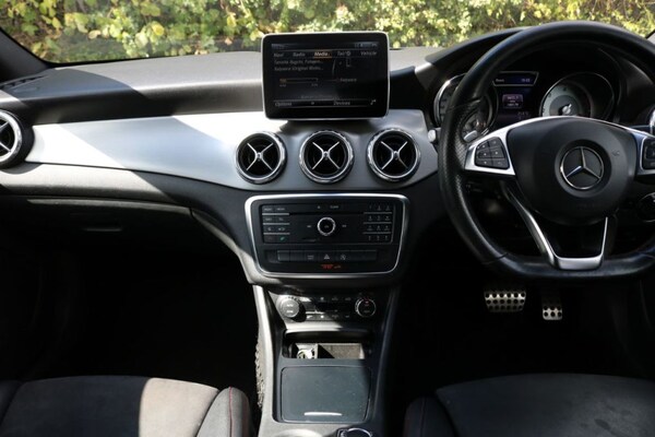 Used Mercedes-Benz GLA 2015 for sale - 75585943: Photo 14