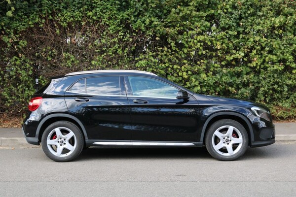 Used Mercedes-Benz GLA 2015 for sale - 75585943: Photo 4