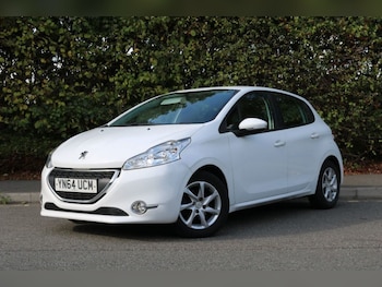 Used Peugeot 208 2014 for sale - 75853031: Photo