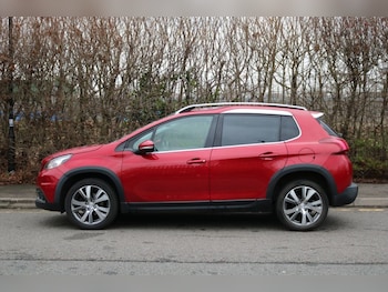 Used Peugeot 2008 2019 for sale - 78479300: Photo
