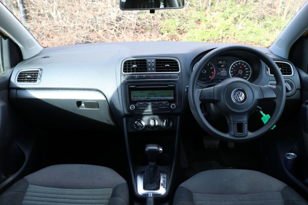 Used Volkswagen Polo 2010 for sale - 77421346: Photo 10