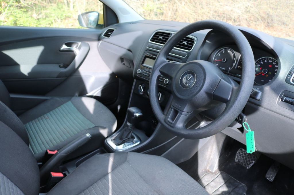 Used Volkswagen Polo 2010 for sale - 77421346: Photo 9