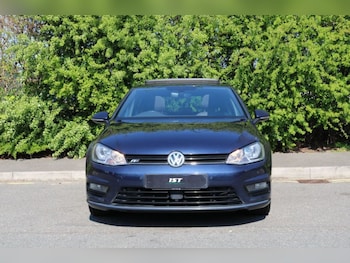 Used Volkswagen Golf 2016 for sale - 75206147: Photo