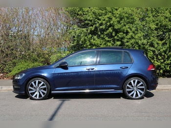 Used Volkswagen Golf 2016 for sale - 75206147: Photo
