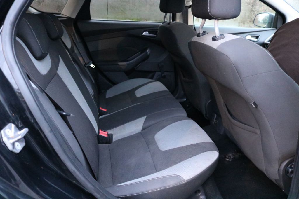 Used Ford Focus 2014 for sale - 76972915: Photo 11