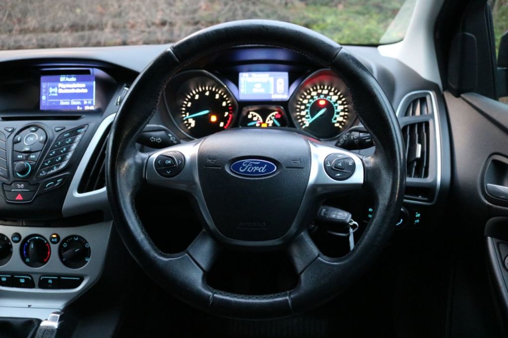 Used Ford Focus 2014 for sale - 76972915: Photo 16