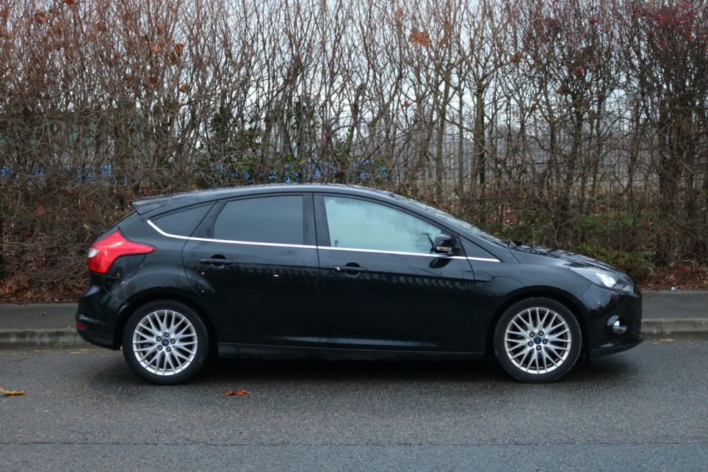 Used Ford Focus 2014 for sale - 76972915: Photo 8