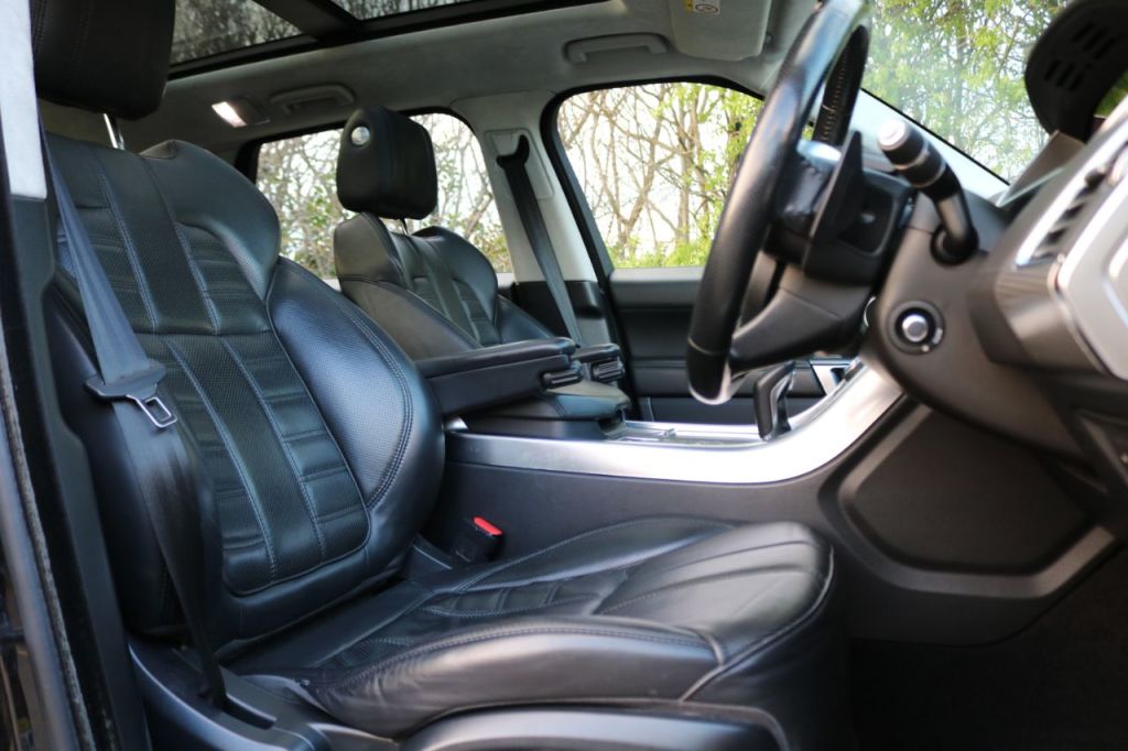 Used Land Rover Range Rover Sport 2016 for sale - 77836250: Photo 10