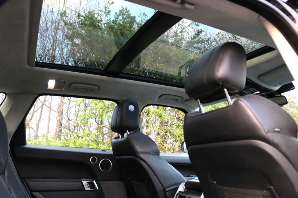 Used Land Rover Range Rover Sport 2016 for sale - 77836250: Photo 14