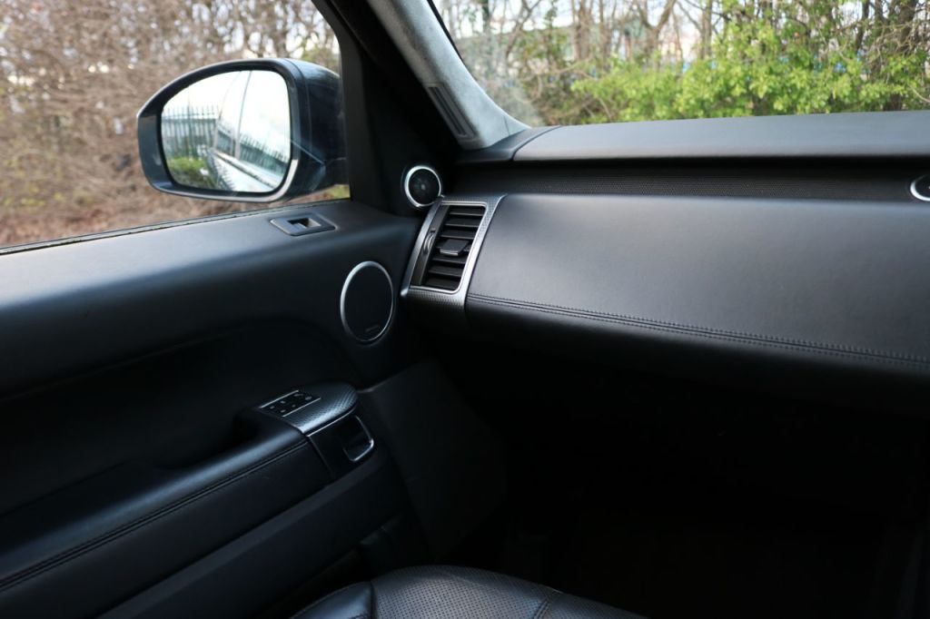 Used Land Rover Range Rover Sport 2016 for sale - 77836250: Photo 16