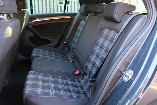 Used Volkswagen Golf 2018 for sale - 65730985: Photo 22