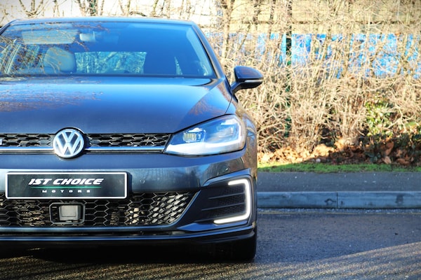 Used Volkswagen Golf 2018 for sale - 65730985: Photo 24