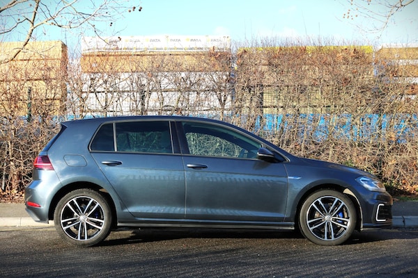Used Volkswagen Golf 2018 for sale - 65730985: Photo 8