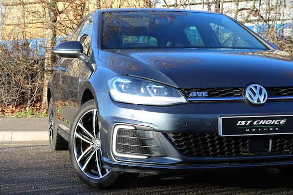 Used Volkswagen Golf 2018 for sale - 65730985: Photo 9
