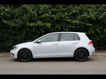 Used Volkswagen Golf 2017 for sale - 75206162: Photo