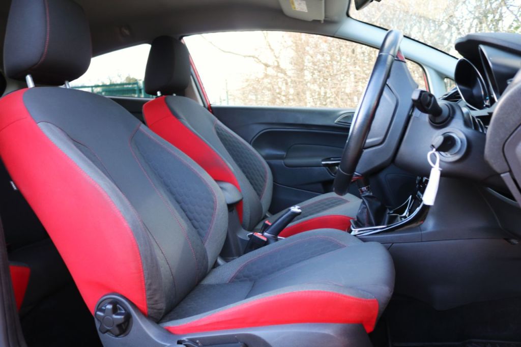 Used Ford Fiesta 2016 for sale - 77666128: Photo 10