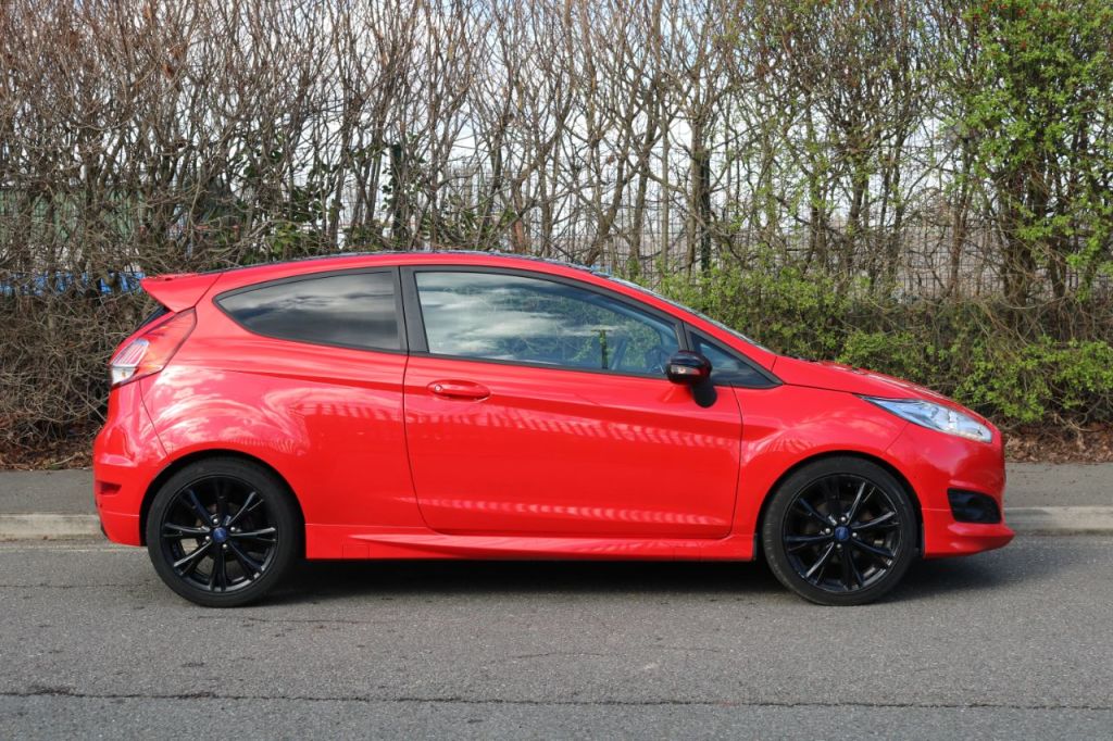 Used Ford Fiesta 2016 for sale - 77666128: Photo 8