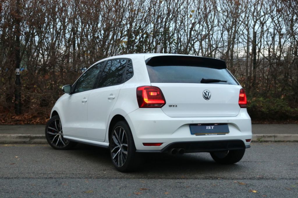 Used Volkswagen Polo 2016 for sale - 76909671: Photo 5
