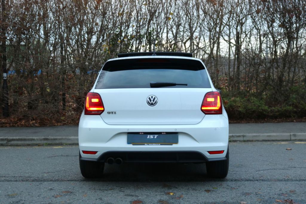 Used Volkswagen Polo 2016 for sale - 76909671: Photo 6