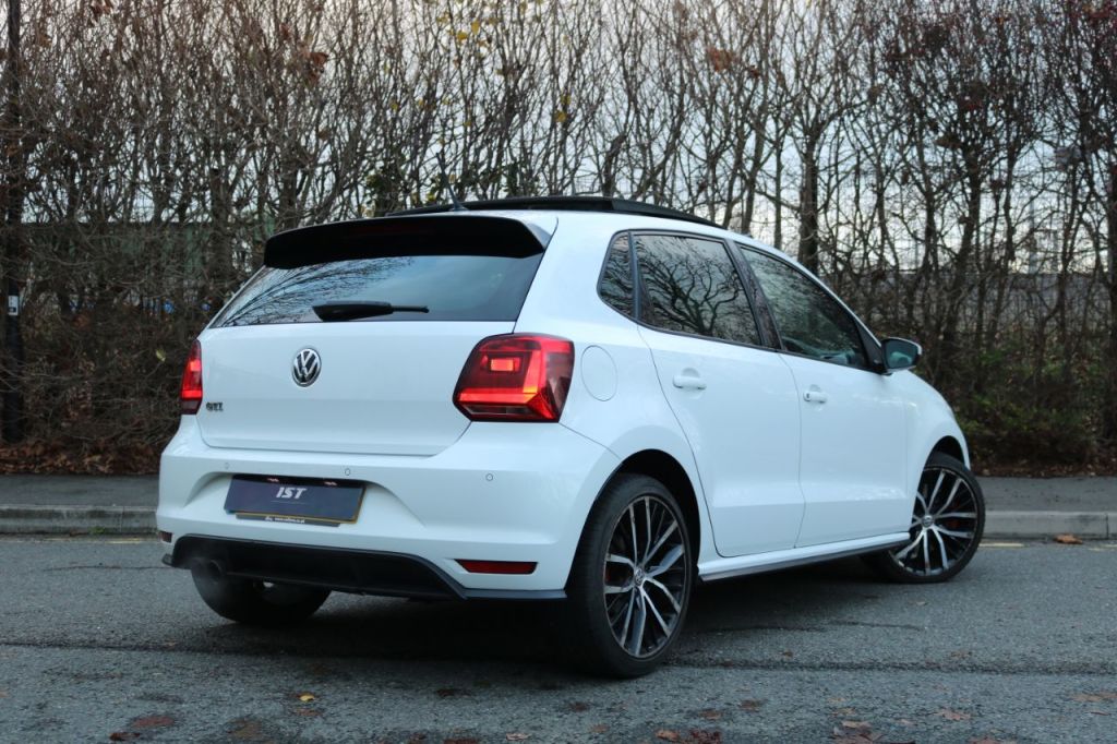 Used Volkswagen Polo 2016 for sale - 76909671: Photo 7