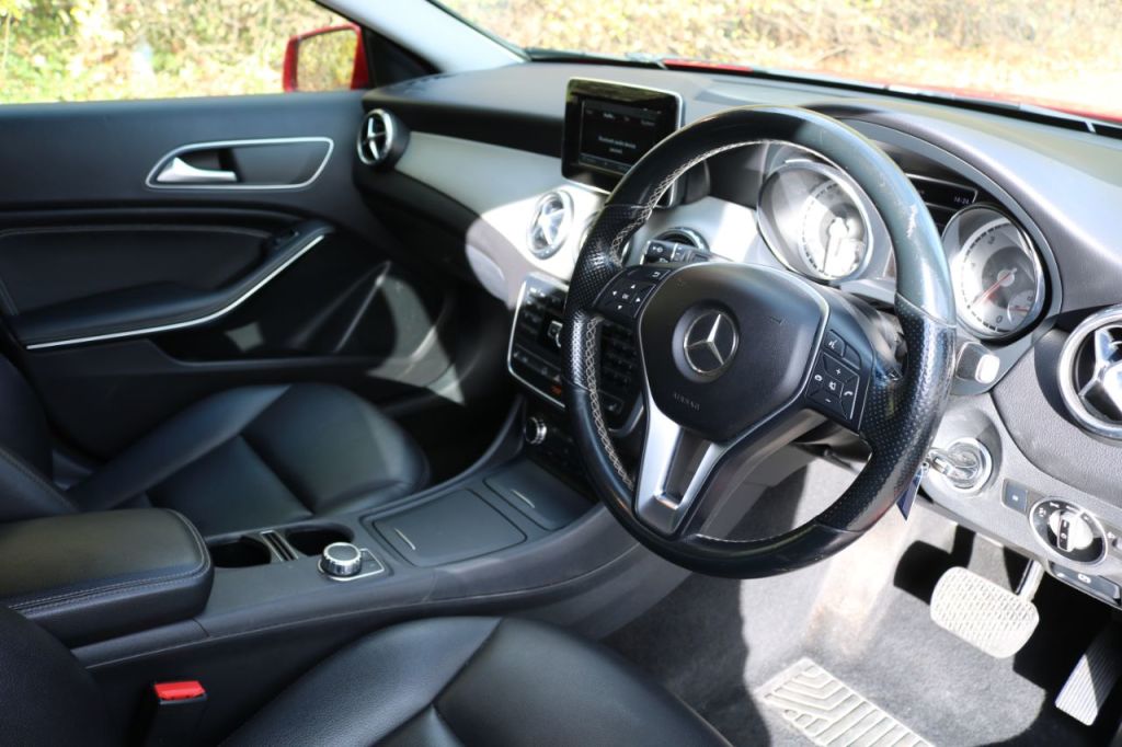 Used Mercedes-Benz GLA 2014 for sale - 76697944: Photo 10