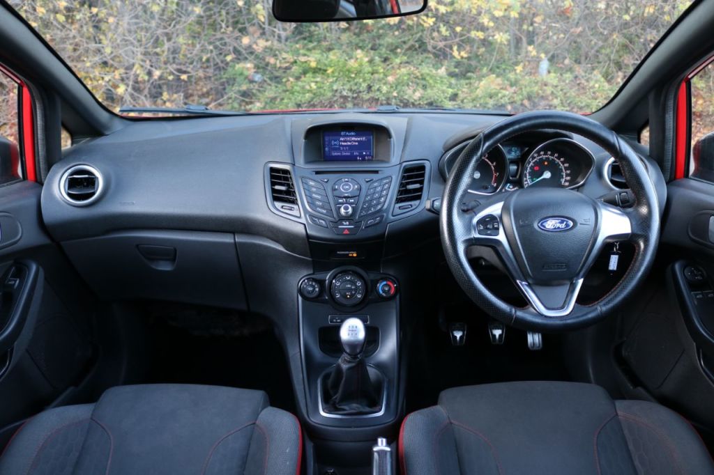 Used Ford Fiesta 2017 for sale - 76385595: Photo 12