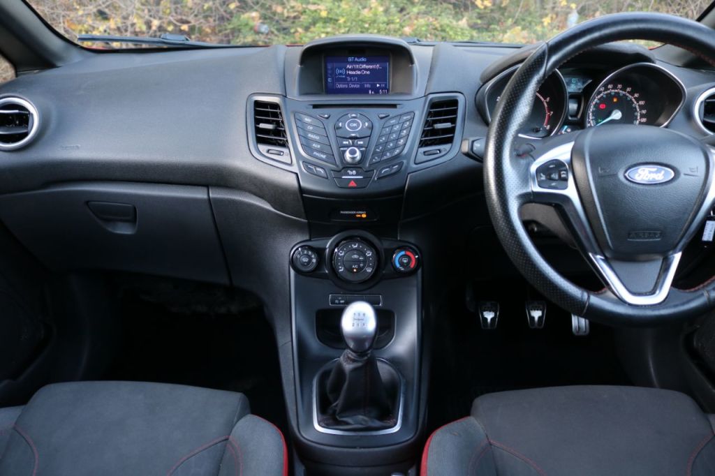 Used Ford Fiesta 2017 for sale - 76385595: Photo 14