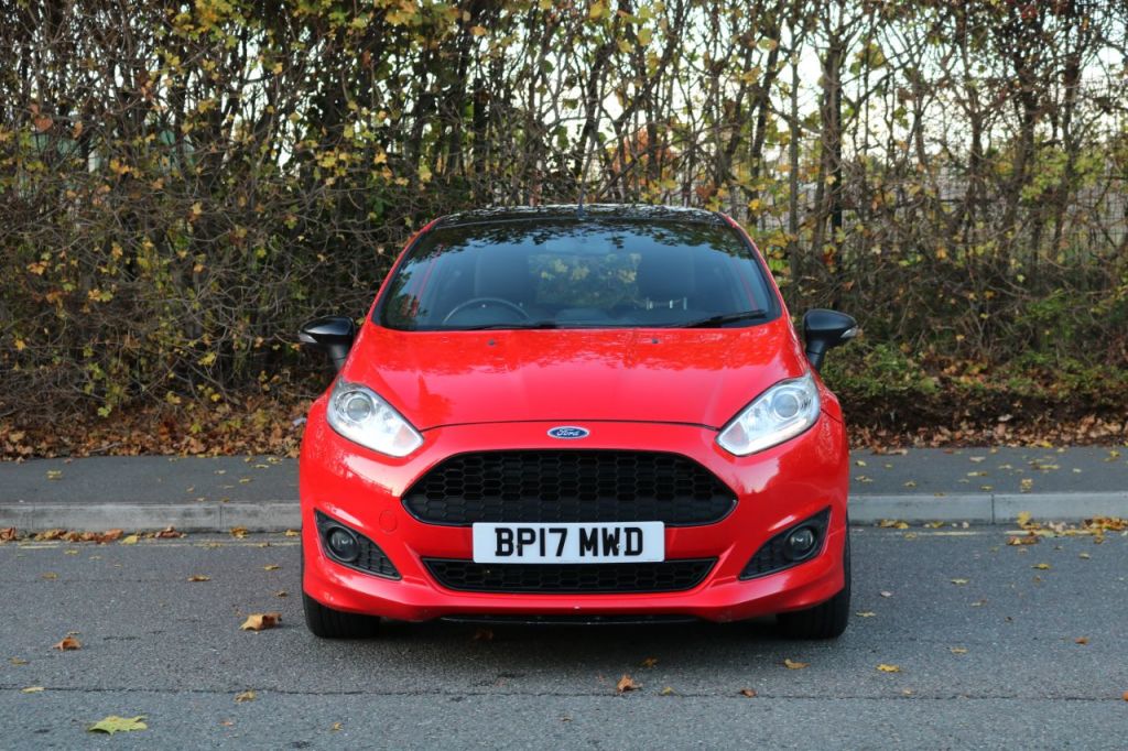 Used Ford Fiesta 2017 for sale - 76385595: Photo 2