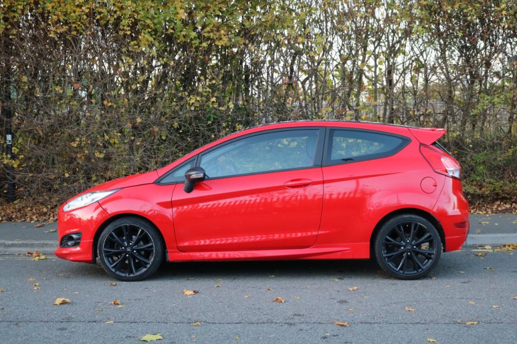 Used Ford Fiesta 2017 for sale - 76385595: Photo 4