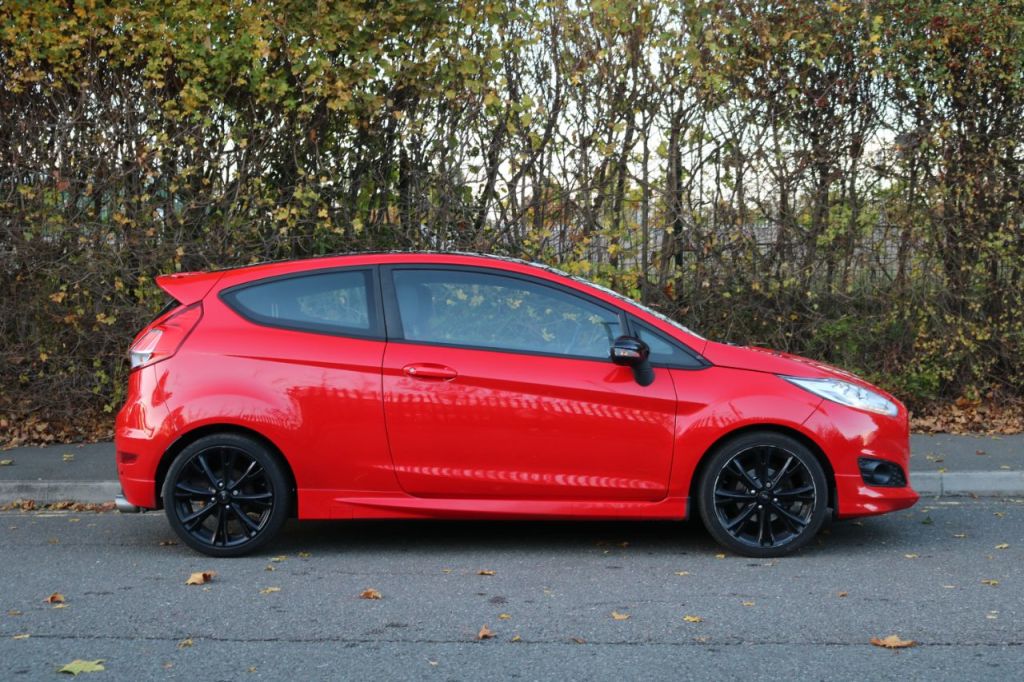 Used Ford Fiesta 2017 for sale - 76385595: Photo 8