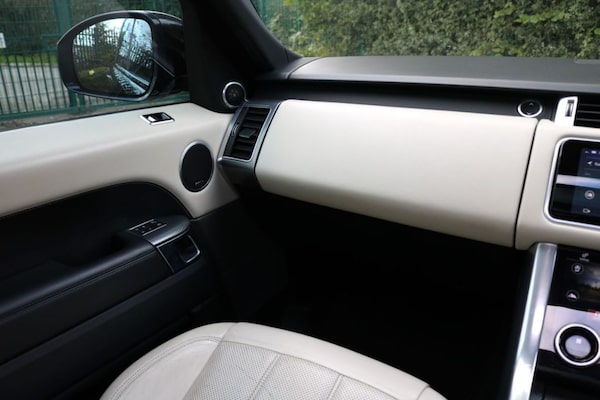 Used Land Rover Range Rover Sport 2018 for sale - 72562774: Photo 13