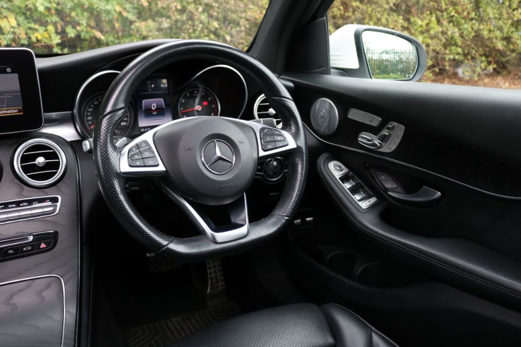 Used Mercedes-Benz GLC 2018 for sale - 76064045: Photo 15