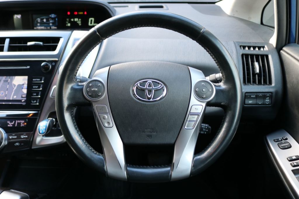 Used Toyota Prius+ 2015 for sale - 78029683: Photo 18