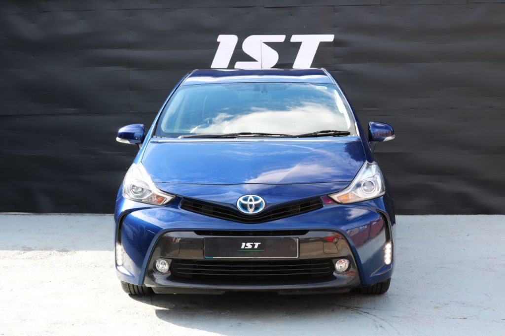 Used Toyota Prius+ 2015 for sale - 78029683: Photo 2