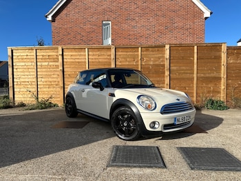MINI - Hatch