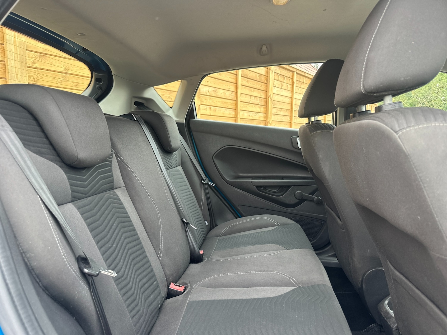 Used Ford Fiesta 2015 for sale - 76568720: Photo 15