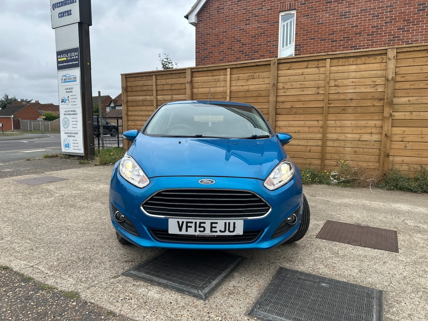 Used Ford Fiesta 2015 for sale - 76568720: Photo 3
