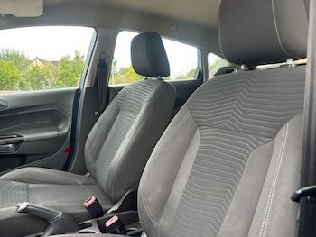 Used Ford Fiesta 2015 for sale - 76568720: Photo