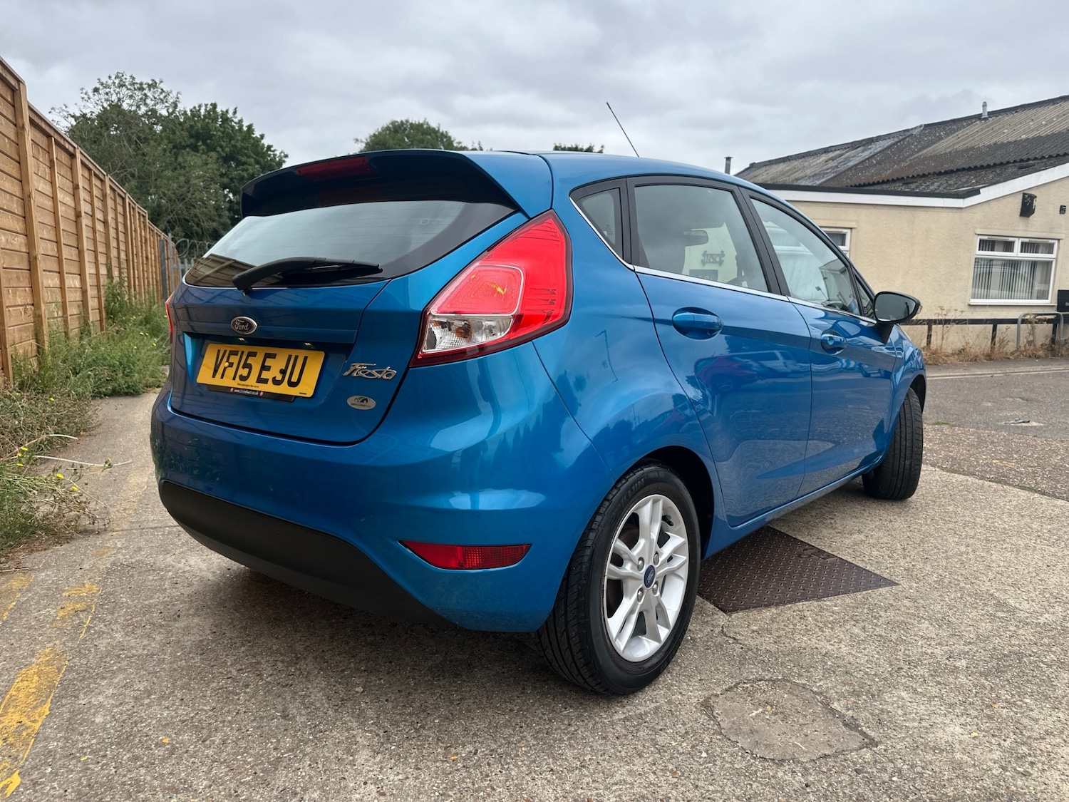 Used Ford Fiesta 2015 for sale - 76568720: Photo 8