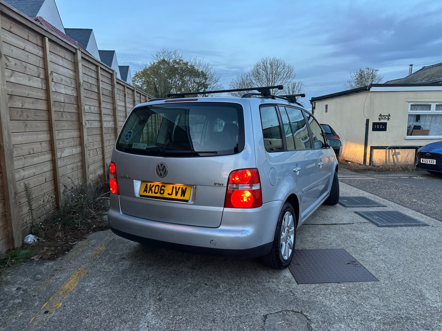 Used Volkswagen Touran 2006 for sale - 76568143: Photo 5