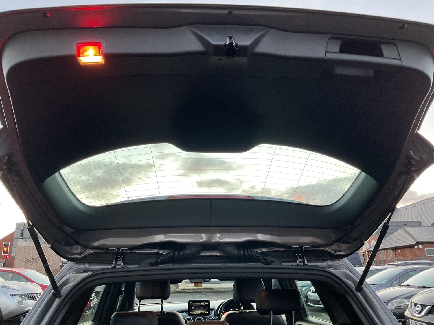 Used Mercedes-Benz B Class 2017 for sale - 76839514: Photo 62