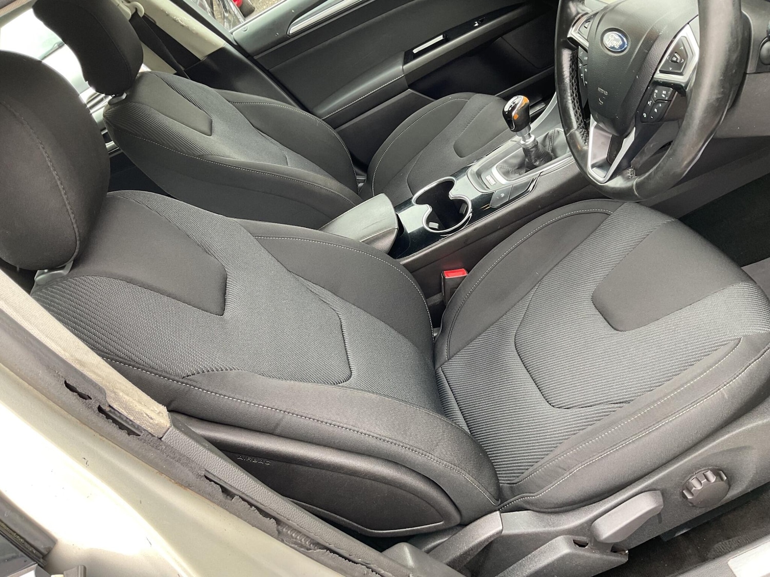 Used Ford Mondeo 2015 for sale - 77794003: Photo 20