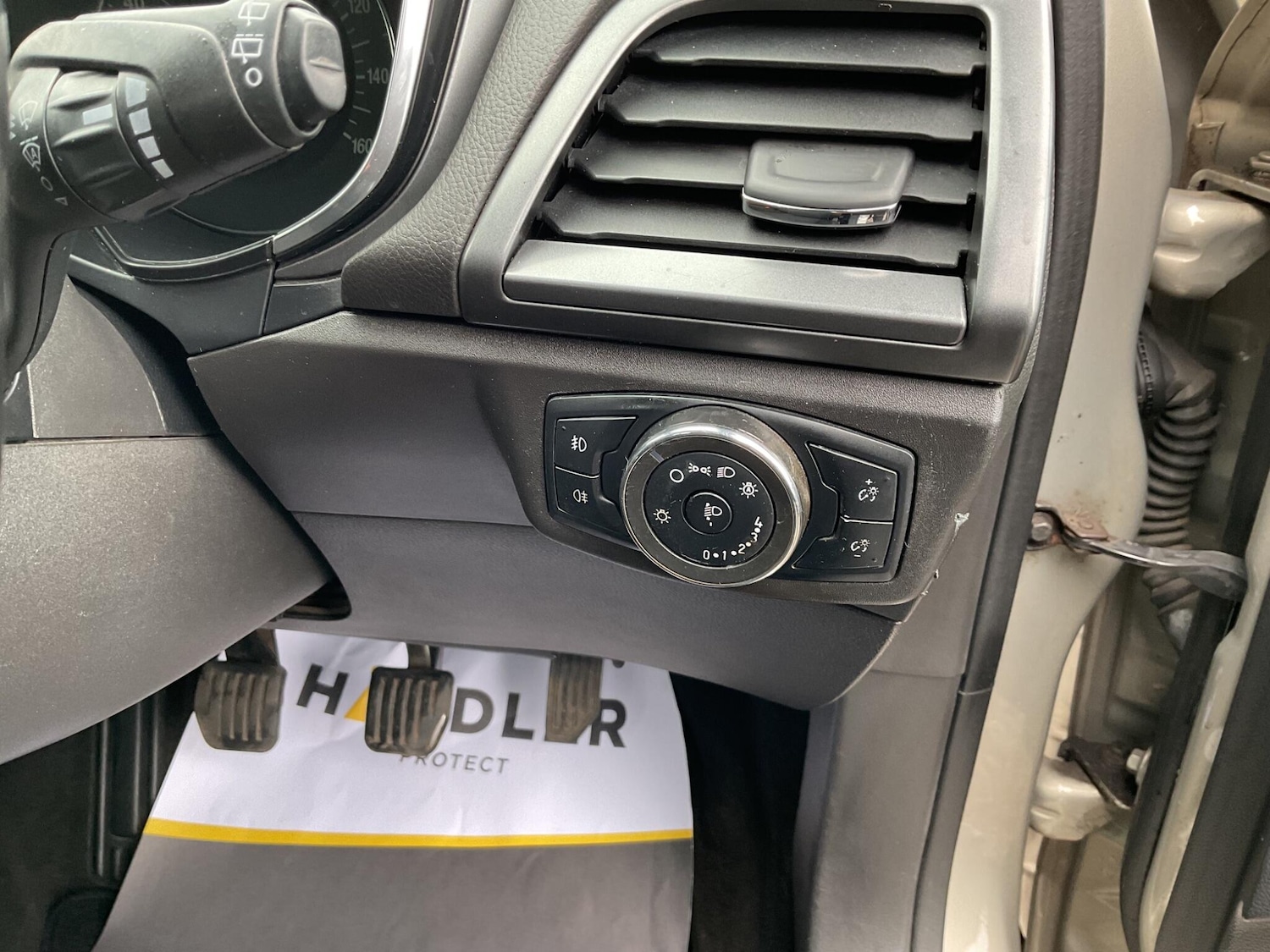 Used Ford Mondeo 2015 for sale - 77794003: Photo 26