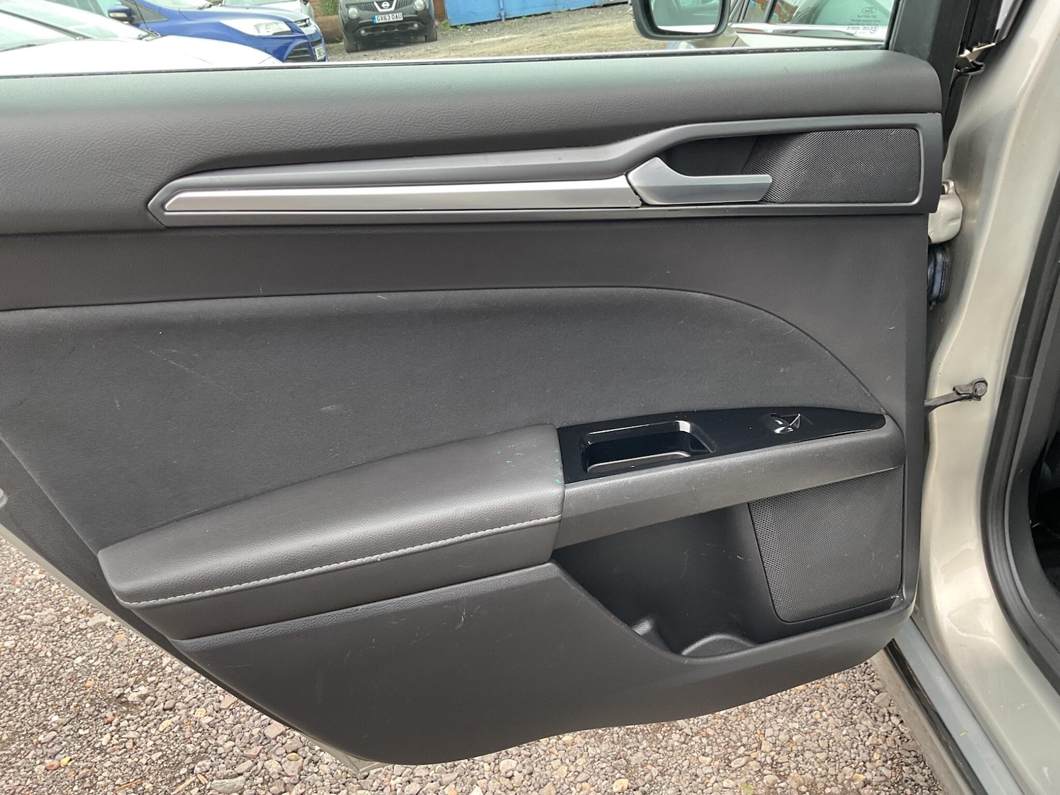 Used Ford Mondeo 2015 for sale - 77794003: Photo 33