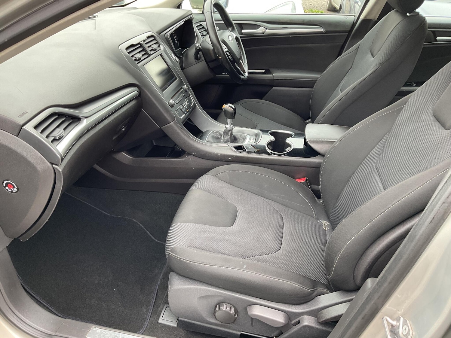 Used Ford Mondeo 2015 for sale - 77794003: Photo 46