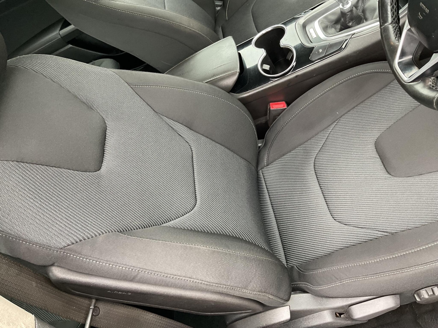 Used Ford Mondeo 2015 for sale - 77794003: Photo 47