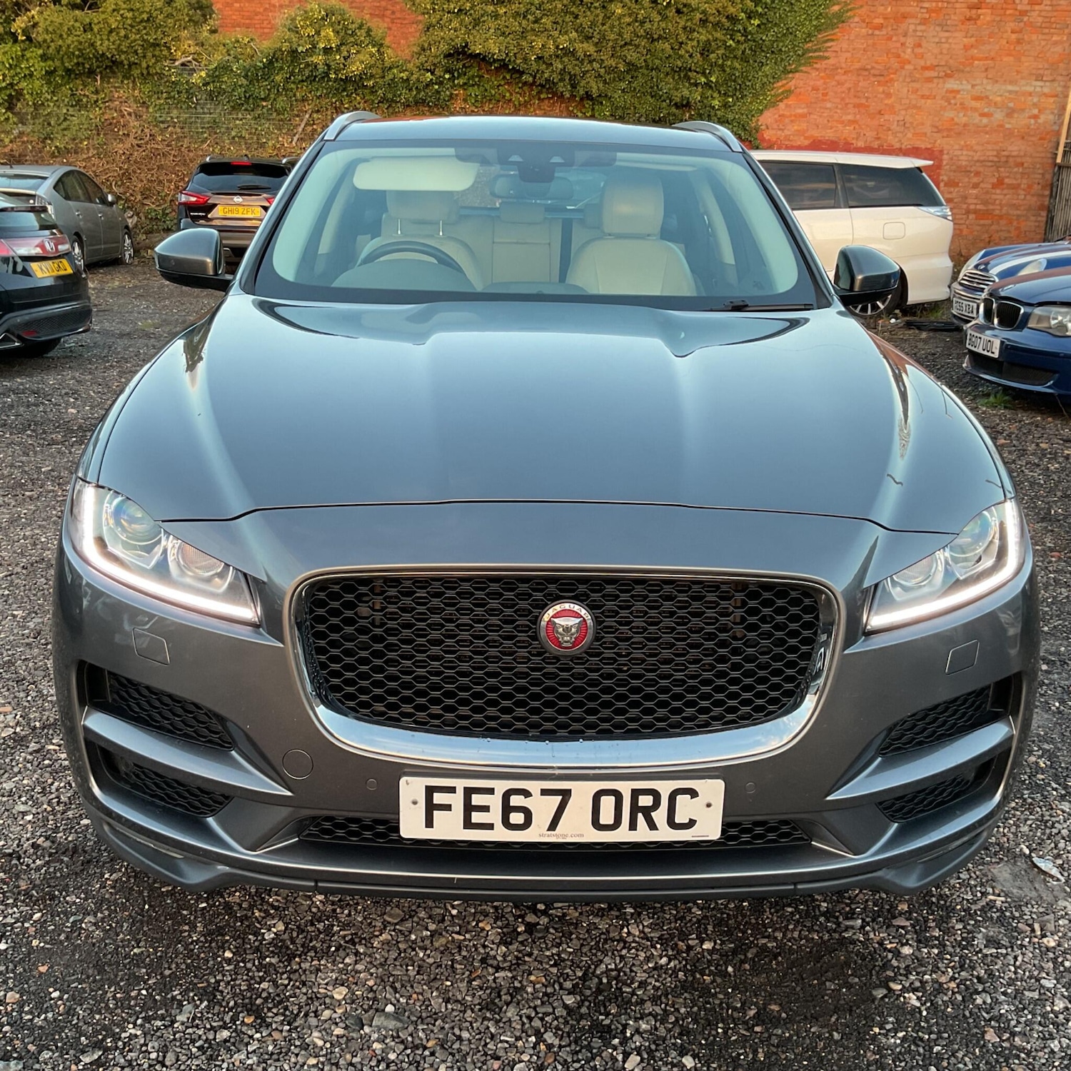 Used Jaguar F-Pace 2017 for sale - 77073871: Photo 8