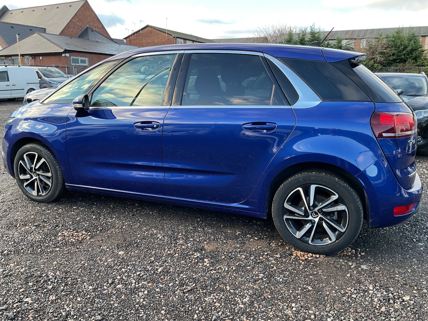 Used Citroen C4 Picasso 2018 for sale - 76752370: Photo 15